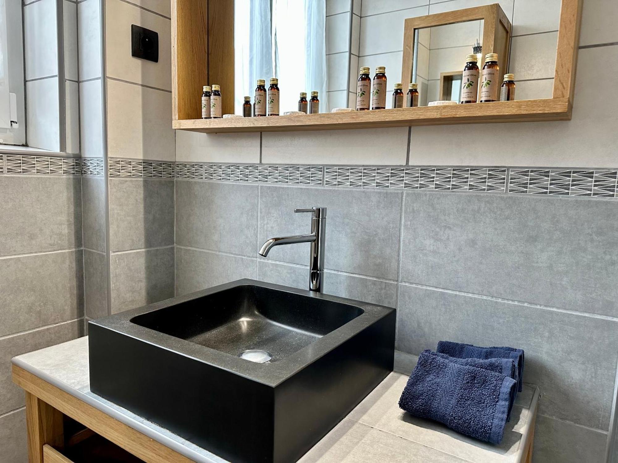 Appartement De Charme Avec Balcon - Villa Les Iris Dunkirk Eksteriør billede